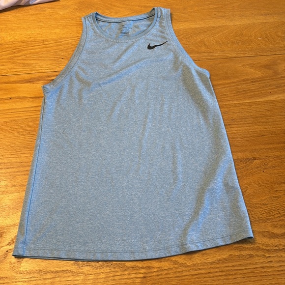 Nike Girls Black Leggings with Pink and Blue Tops - Picture 4 of 14